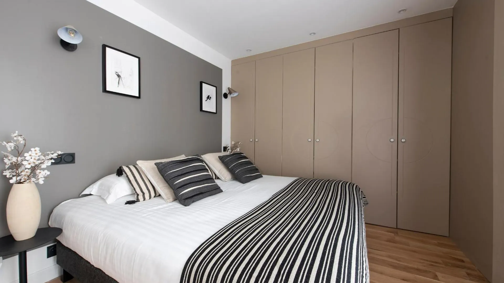Garbeau Apartment Paris