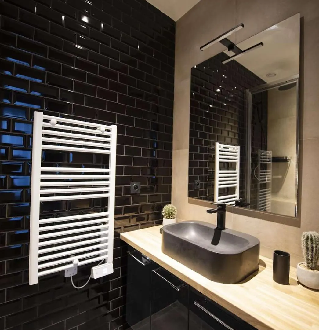Garbeau Apartment Paris