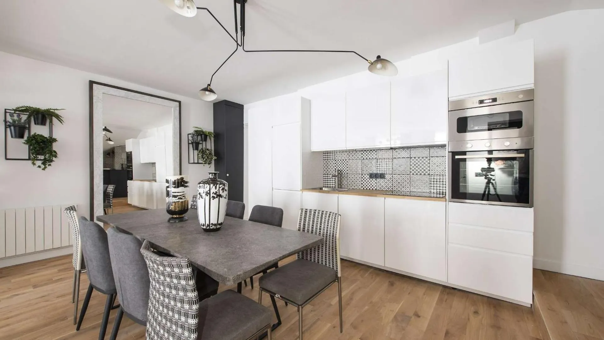 Garbeau Apartment Paris